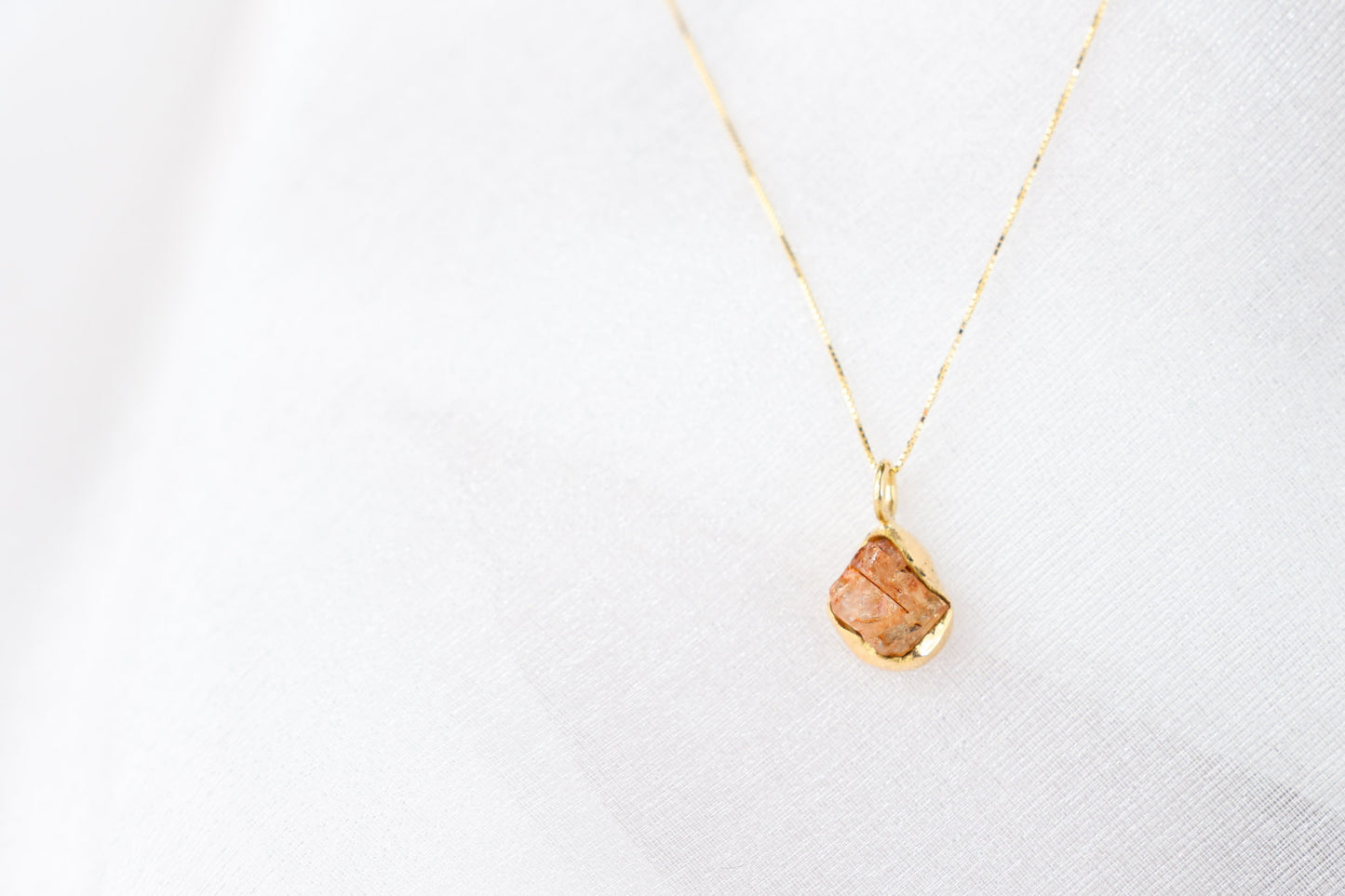 Solana – Citrine 18k Gold Pendant