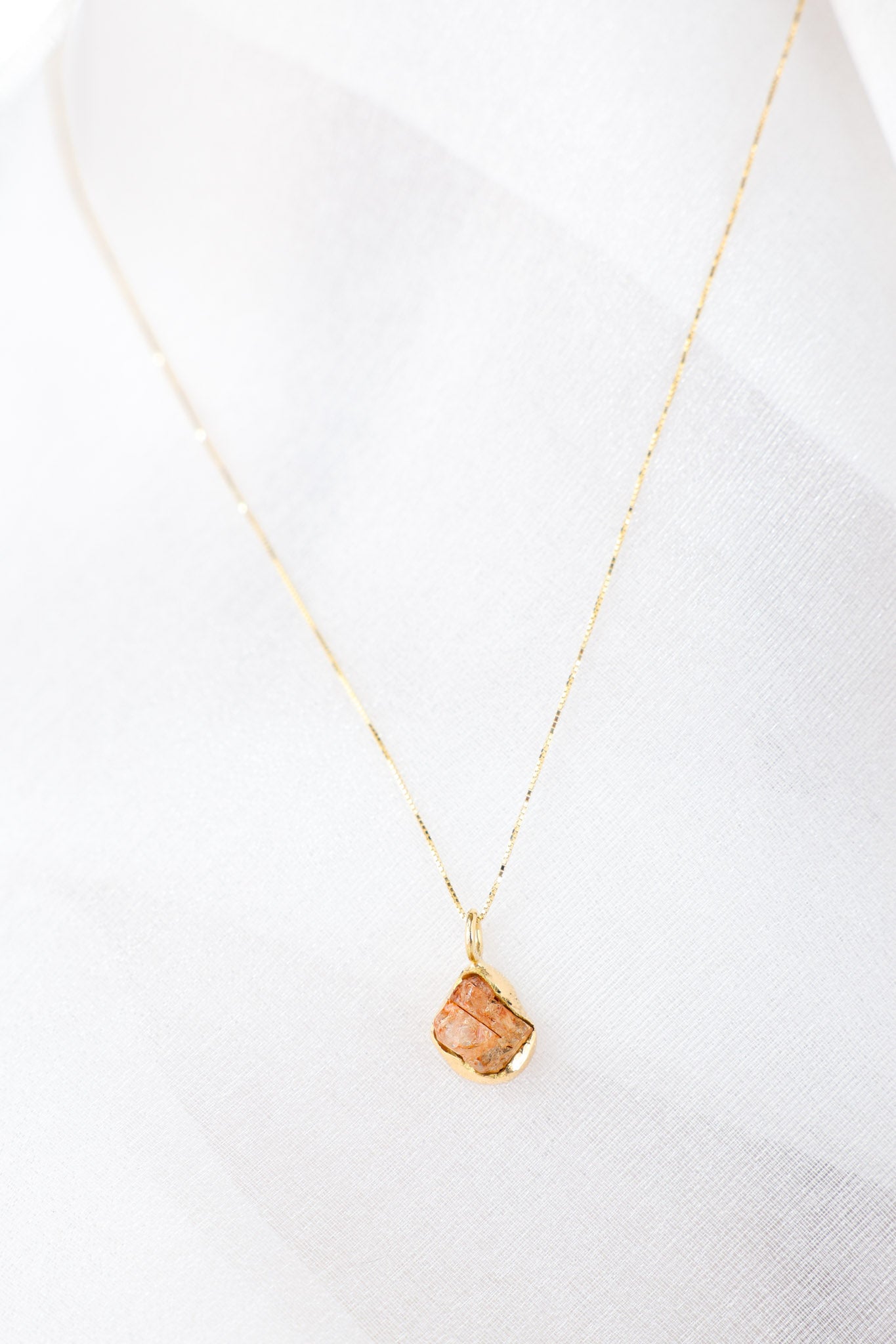 Solana – Citrine 18k Gold Pendant