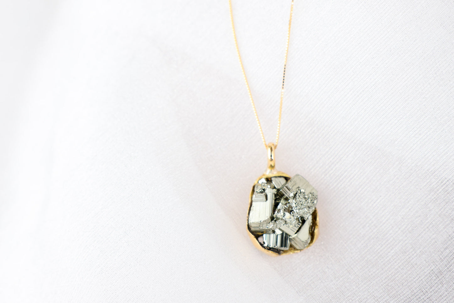 Zafira – Pyrite 18k Gold Pendant