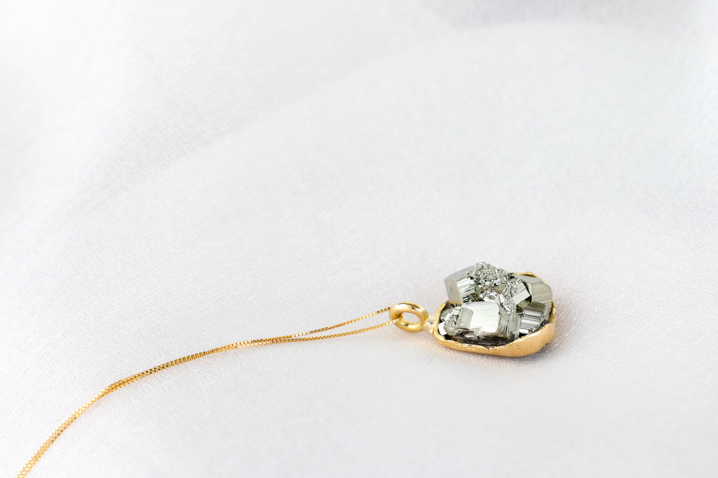 Zafira – Pyrite 18k Gold Pendant